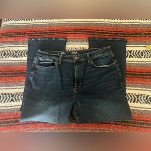 EUC a.n.a High Rise cropped flare jeans…size 16. Darker wash.
